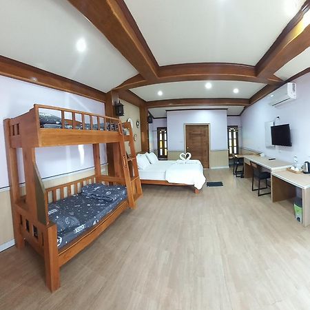 Hotel Mangrove House Lanta Old Town à Ko Lanta Extérieur photo
