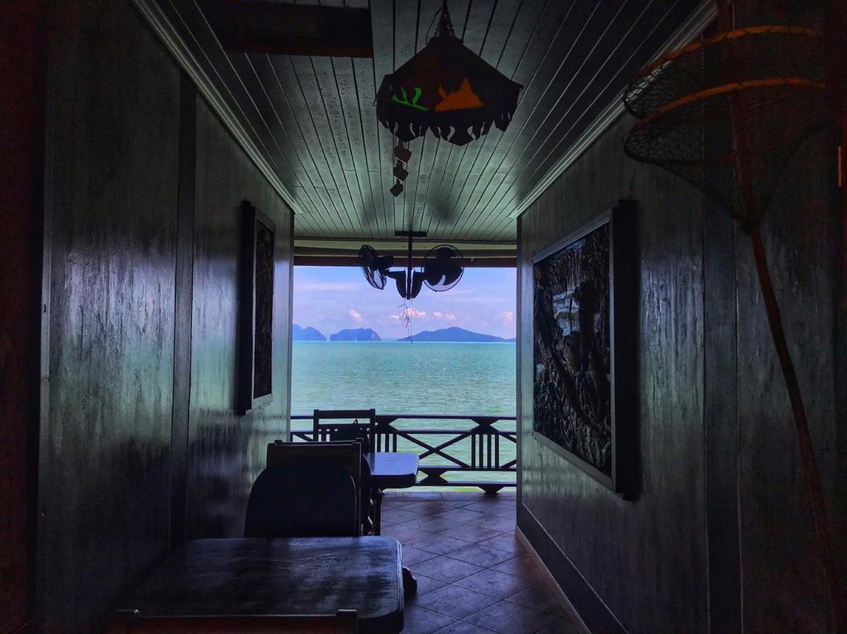 Hotel Mangrove House Lanta Old Town à Ko Lanta Extérieur photo