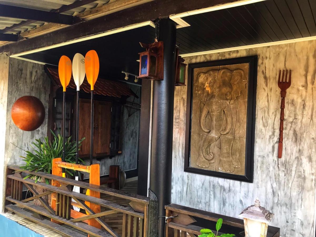 Hotel Mangrove House Lanta Old Town à Ko Lanta Extérieur photo