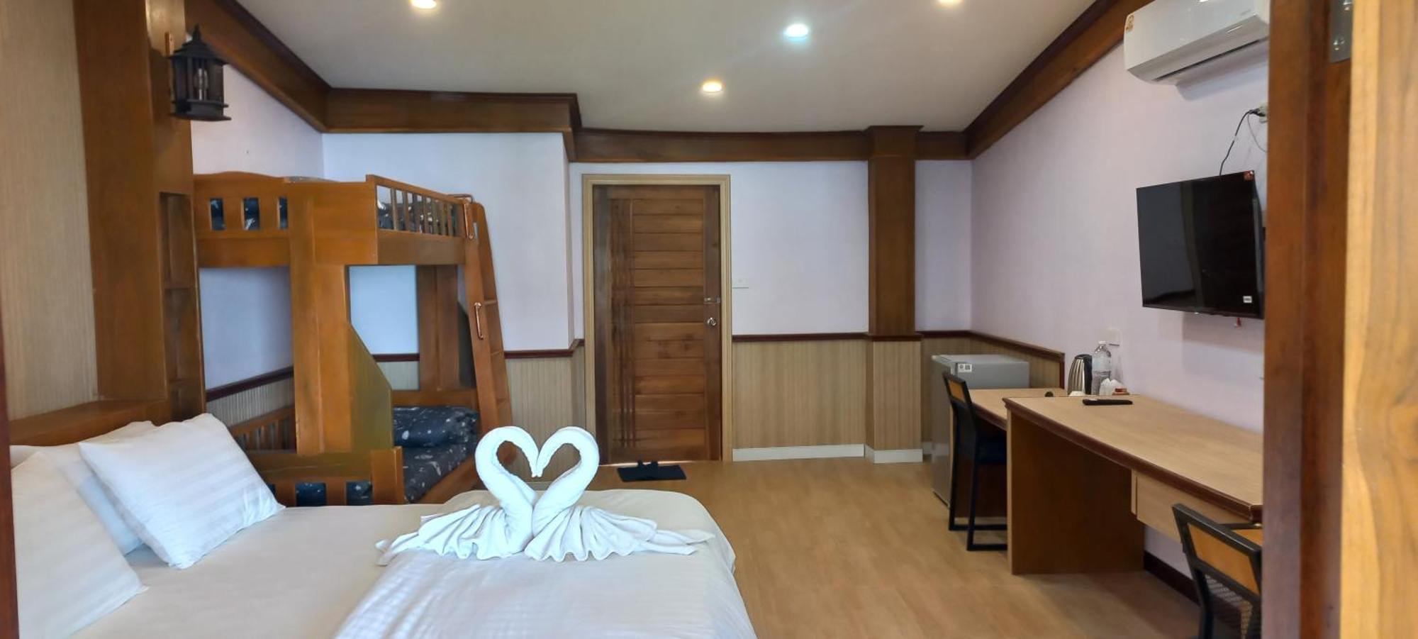 Hotel Mangrove House Lanta Old Town à Ko Lanta Extérieur photo